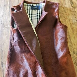 Burberry Vest (Calf Skin)